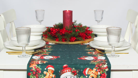 Zielony Bieżnik Świąteczny – Wesoły Bałwan i Pierniki