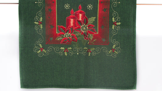 Zielony Bieżnik Świąteczny z Haftem – Motyw Świec i Poinsecji