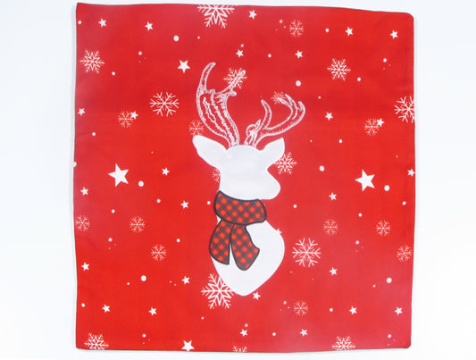 Poszewka Świąteczna Czerwona – Biały Renifer w Szaliku w Kratę