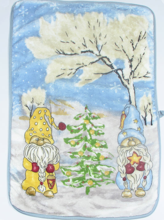 Ściereczka Kuchenna Świąteczna Pluszowa – Skrzaty i Zimowy Las
