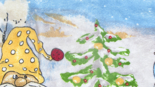 Ściereczka Kuchenna Świąteczna Pluszowa – Skrzaty i Zimowy Las