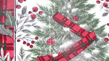 Ściereczka Kuchenna Świąteczna – Klasyczna Choinka i Czerwona Krata