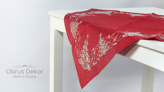 Czerwony Kwadrat Świąteczny Glamour – Srebrna Choinka i Koraliki