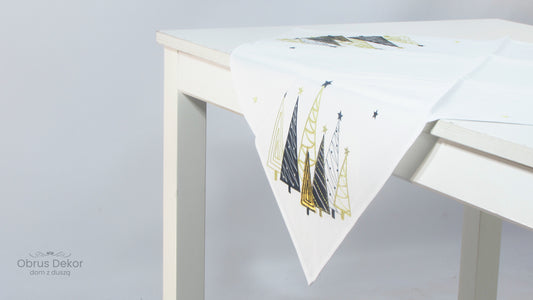 Biały Kwadrat Świąteczny – Nowoczesne Choinki Złoto i Czerń