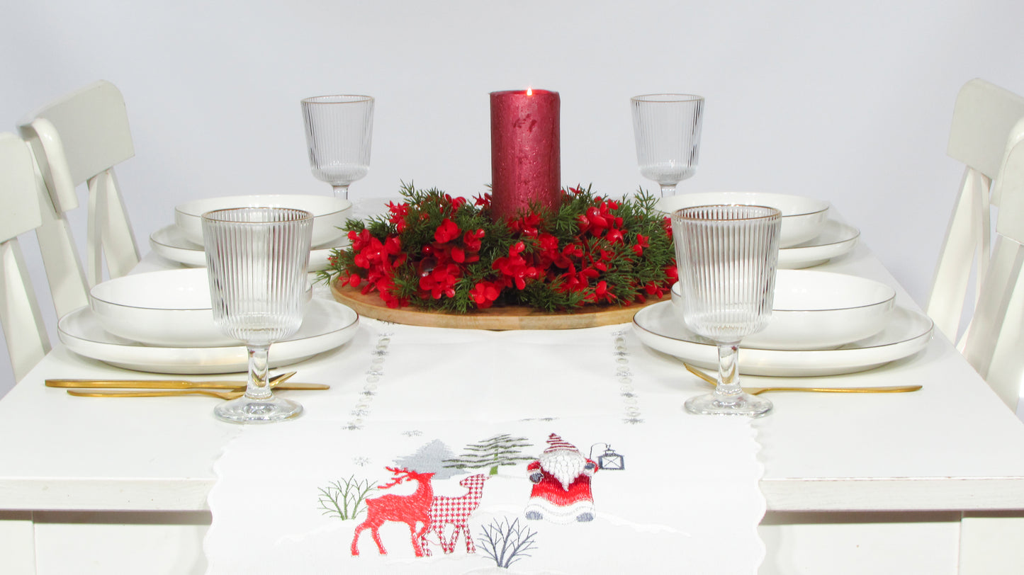 Świąteczny Bieżnik Haftowany – Mikołaj, Renifery i Choinki (3 Kolory)