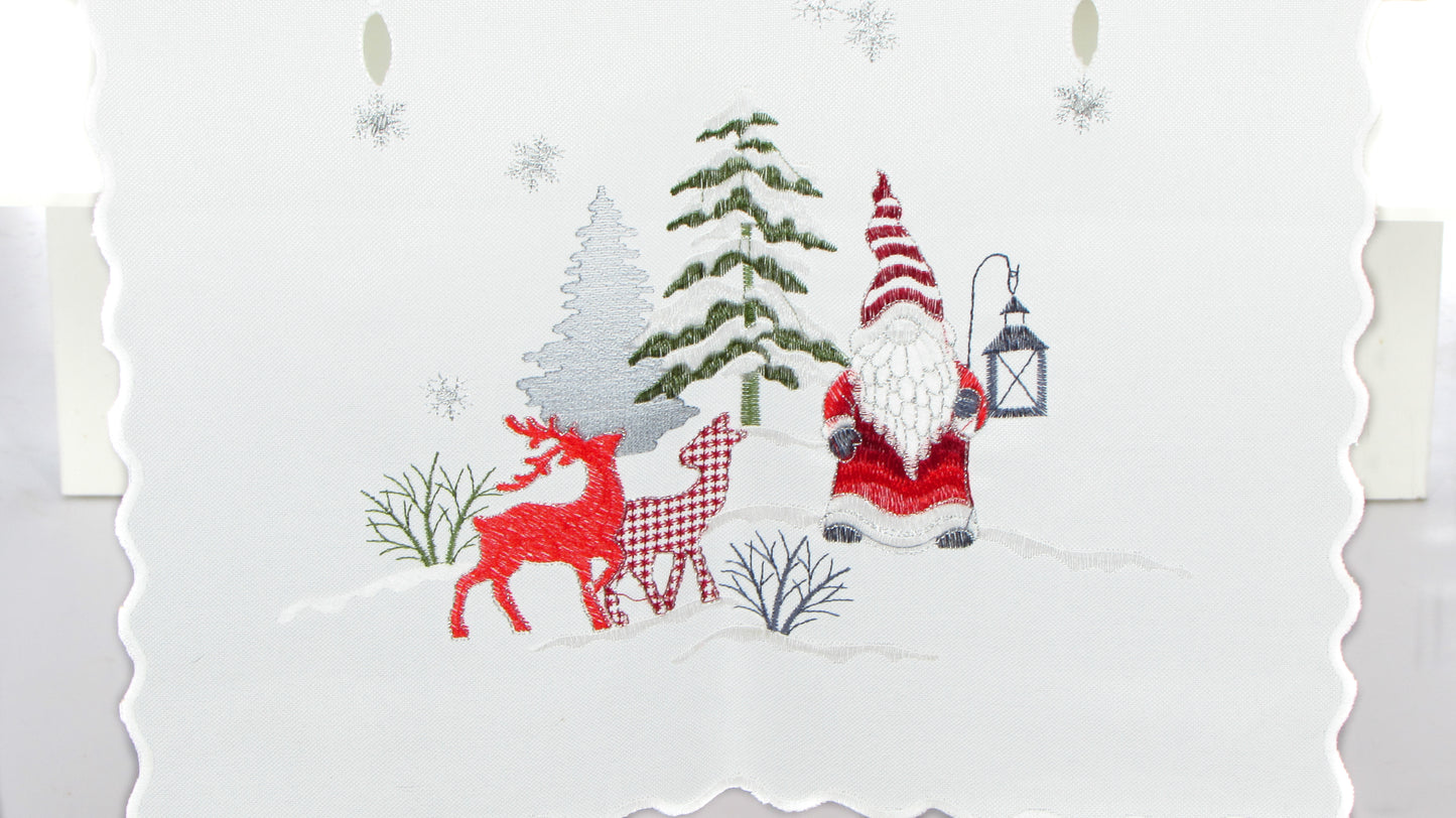 Świąteczny Bieżnik Haftowany – Mikołaj, Renifery i Choinki (3 Kolory)