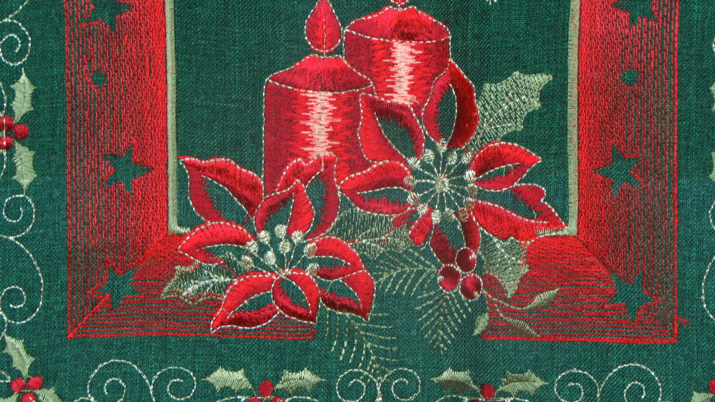 Zielony Bieżnik Świąteczny z Haftem – Motyw Świec i Poinsecji