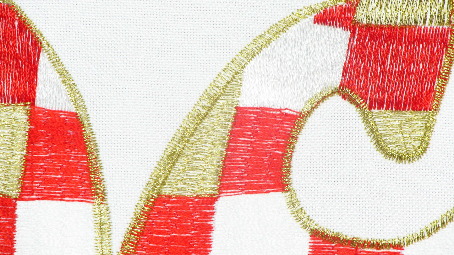 Biały Bieżnik Świąteczny – Renifery w Kratkę i Złoty Haft