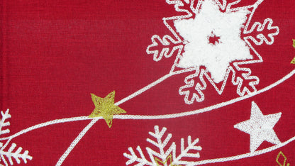 Czerwony Bieżnik Świąteczny – Haftowane Śnieżynki i Gwiazdy