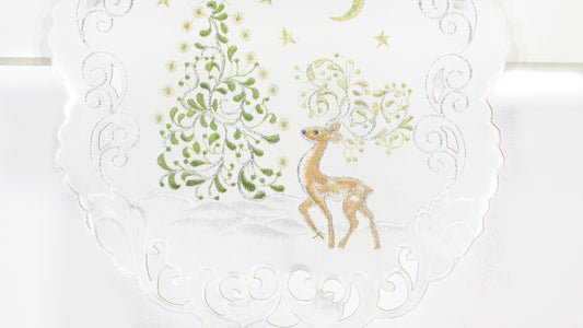 Biały Bieżnik Świąteczny Ażurowy – Złoty Jelonek i Choinka