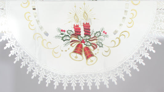 Biały Bieżnik Świąteczny Ażurowy – Haftowane Świece i Dzwonki