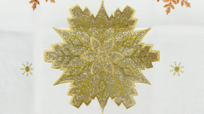 Biały Bieżnik Świąteczny – Złota Śnieżynka i Ażurowe Wykończenie